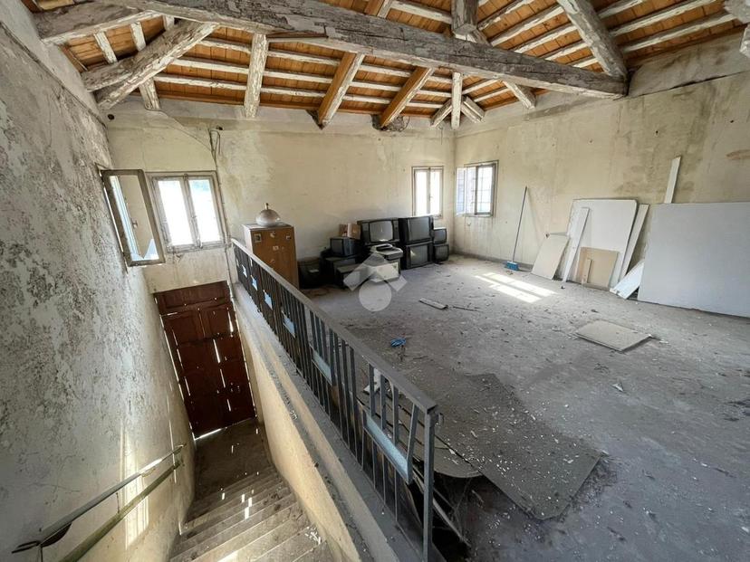 Rustico in Via Stazione Rossano 25, Rossano Veneto — foto 5 di 5