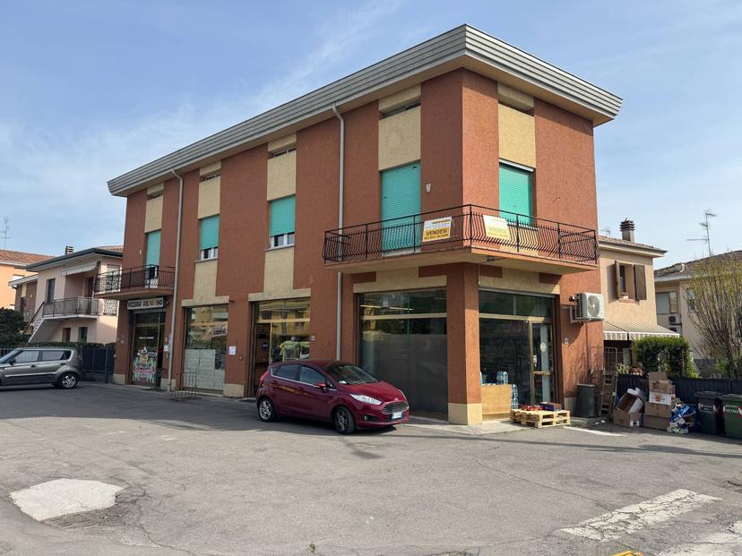 Casa indipendente in Via Piave 27, Mirandola — foto 3 di 5