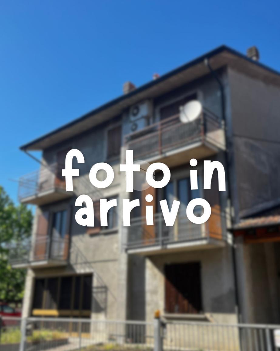 Trilocale in Vicolo Ariazzolo 1, Pianengo