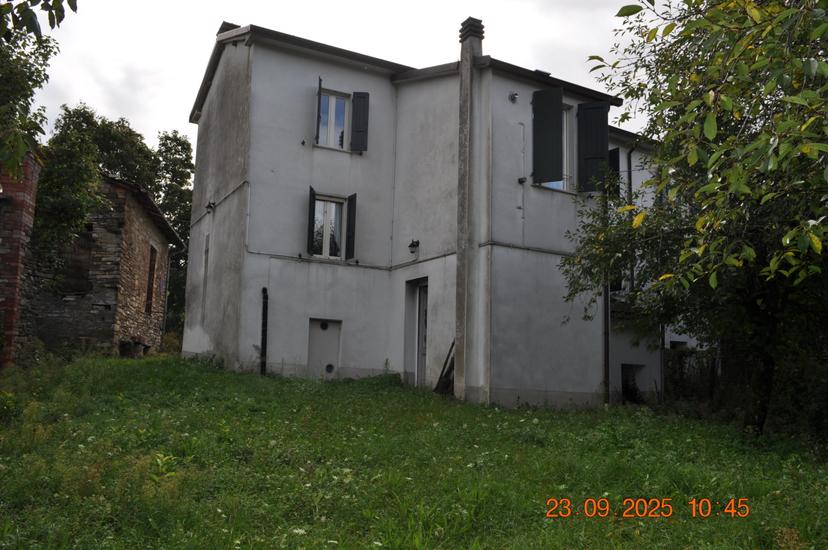 Casa indipendente in Pessola Ronchi, Varsi — foto 4 di 5