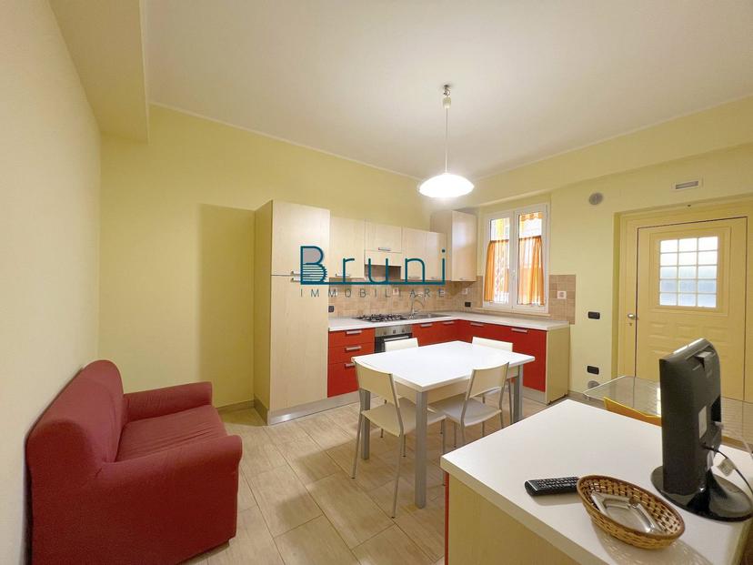 Trilocale in Viale Europa, San Benedetto del Tronto