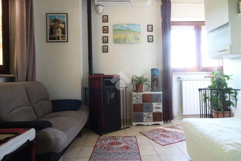 Bilocale in Via Roma 24, Poggio Nativo — foto 3 di 5