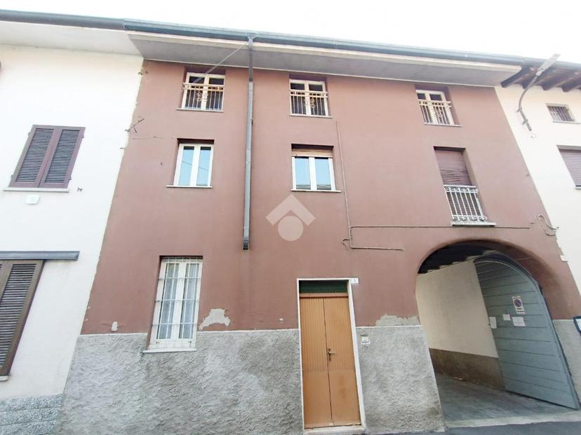 Bilocale in Via Mancini 9, Lentate sul Seveso — foto 2 di 5