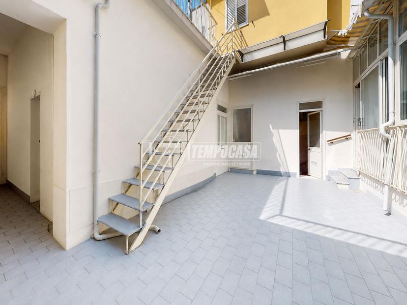 Casa indipendente in Via Salvator Rosa 2, Lusciano — foto 4 di 5