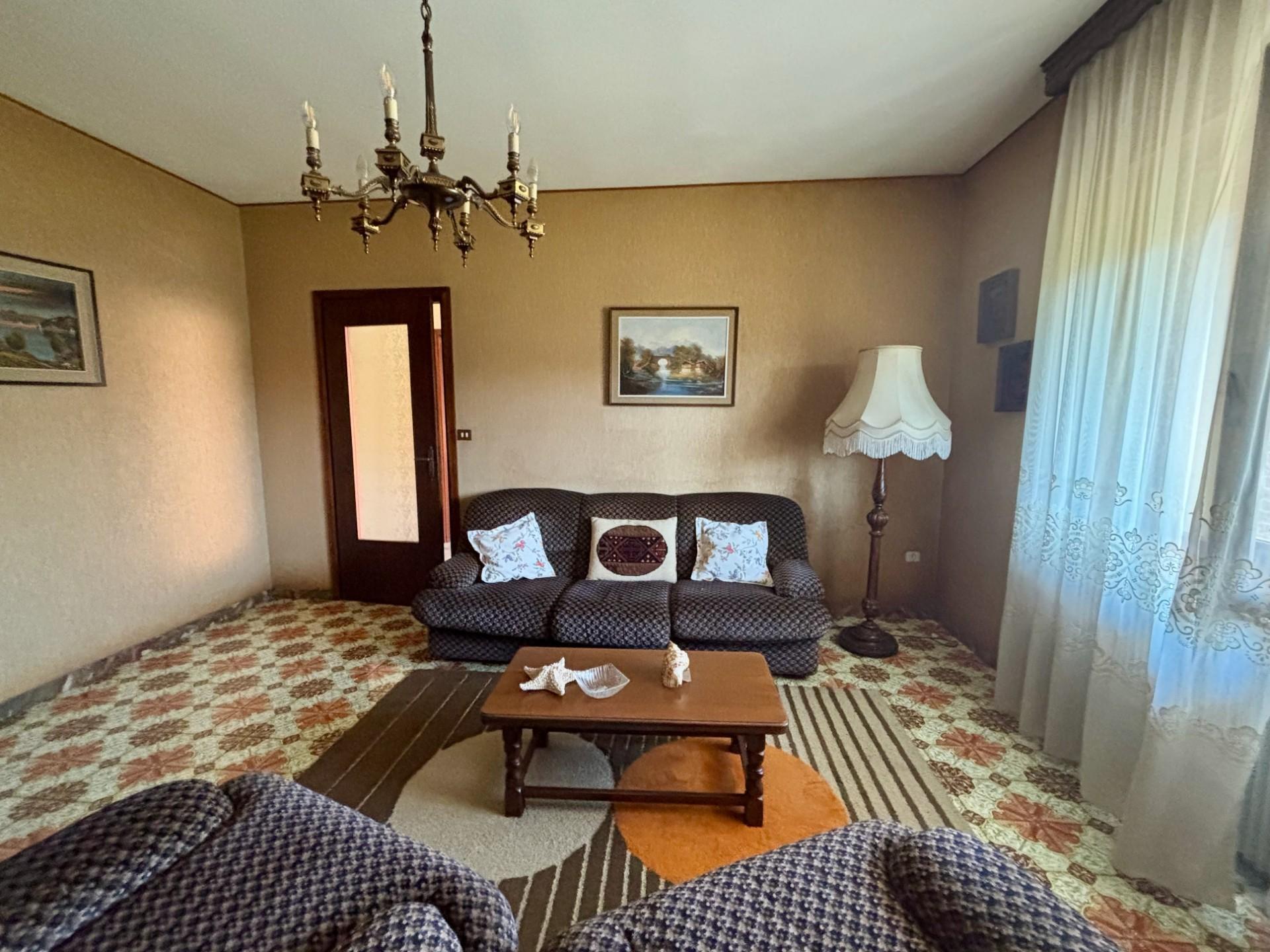 Villa unifamiliare in Via Rodeano 56, Dignano