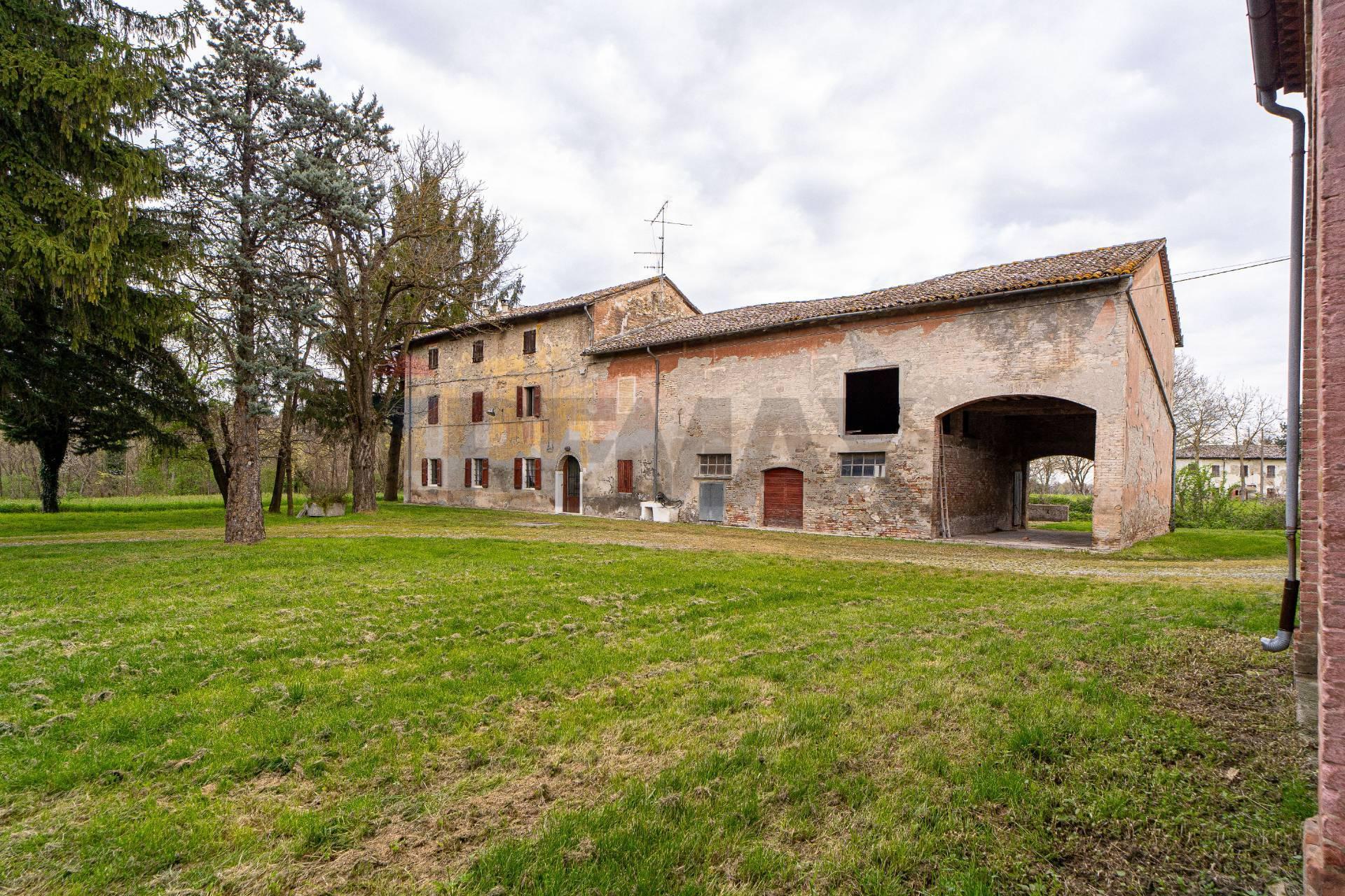 Casa indipendente in Via all'Isola 14, Noceto