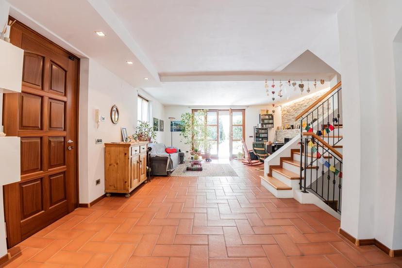 Villa in Via della RozòLa, Trento — foto 3 di 5