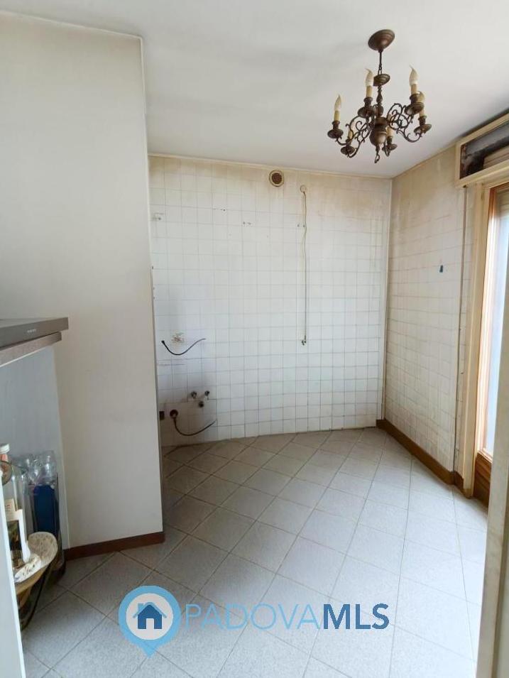 Casa indipendente in Via Antonio Zacco, Padova