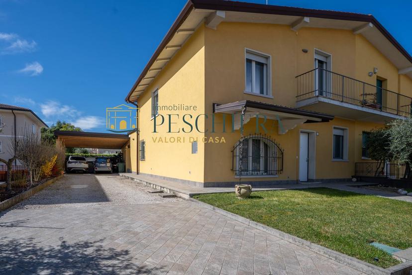 Villa in Via Emilia 8, Peschiera del Garda — foto 3 di 5