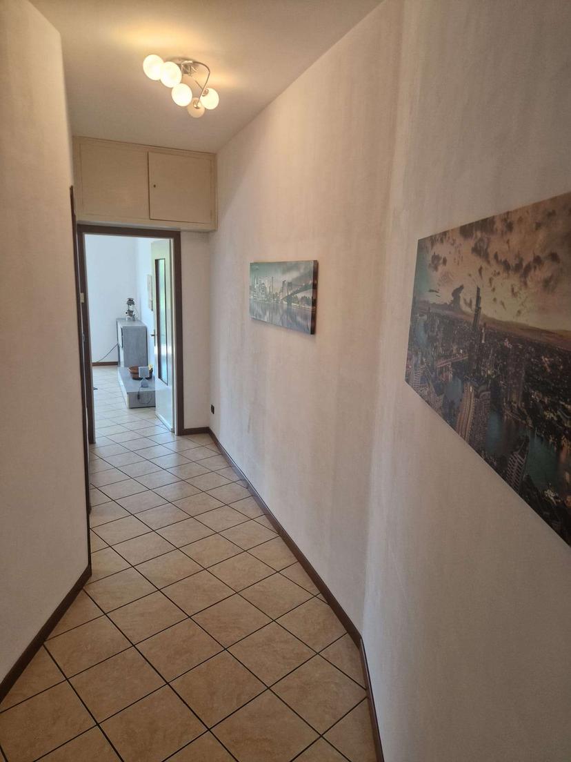 Trilocale in Lungolago Buozzi 3, Omegna — foto 5 di 5