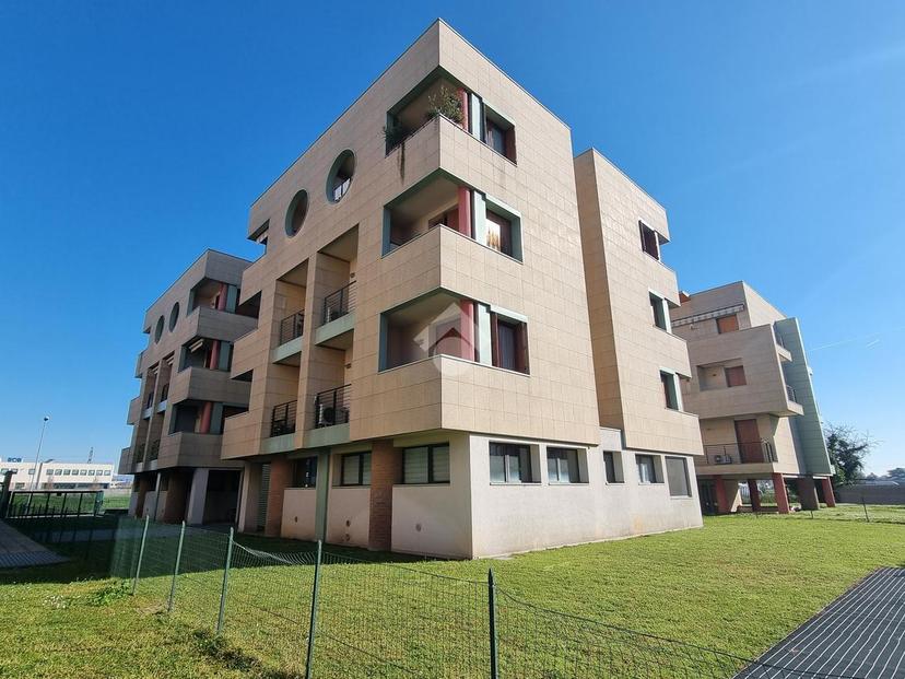 Trilocale in Via Berlinguer 7, Carugate — foto 5 di 5