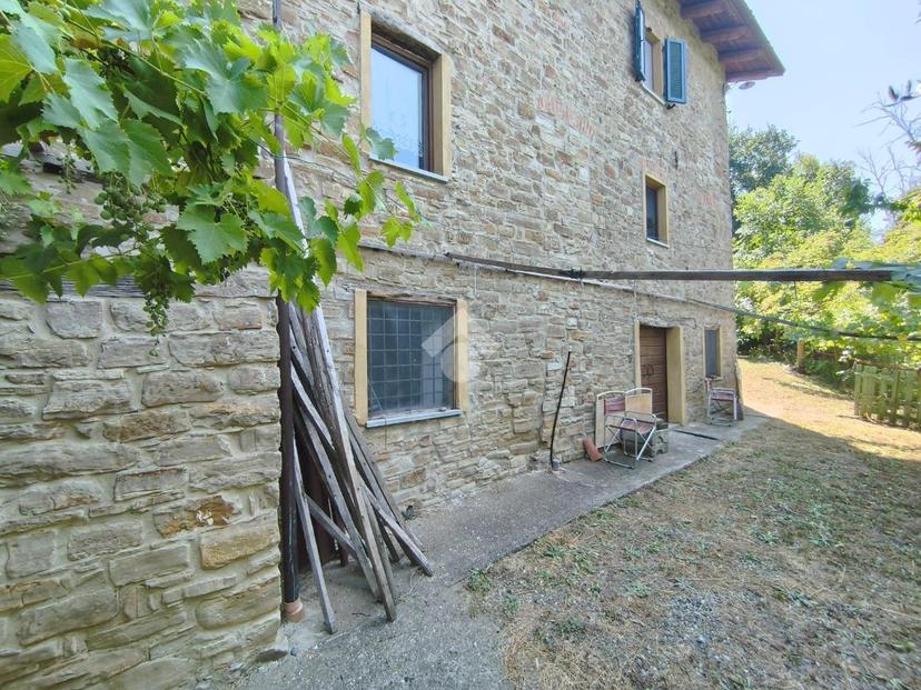 Casa indipendente in Regione Varianda 6, Montechiaro d'Acqui — foto 3 di 5