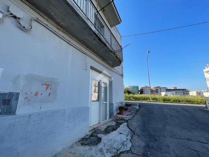 Casa indipendente in Via Emilia Romagna, Ceglie Messapica — foto 2 di 5