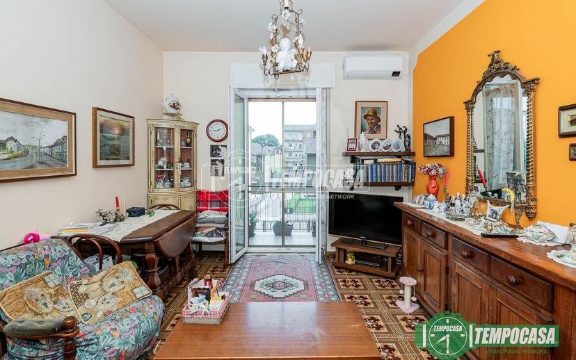Trilocale in Via della Pesa 34, Tavazzano con Villavesco — foto 2 di 5