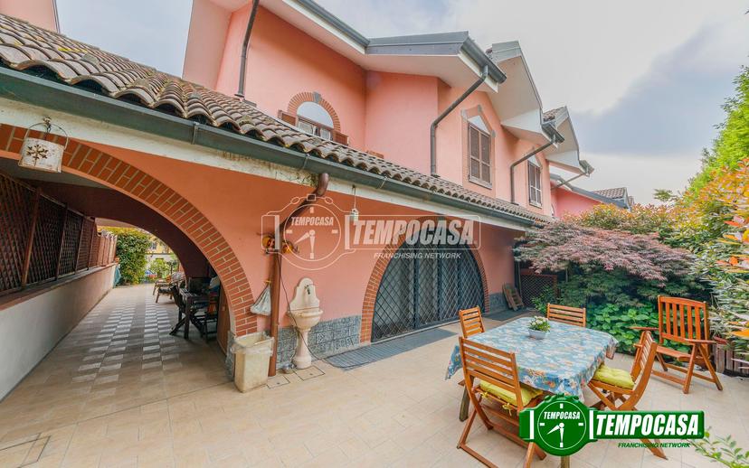 Villa a schiera in Via Giuseppe Garibaldi, Casarile — foto 3 di 5
