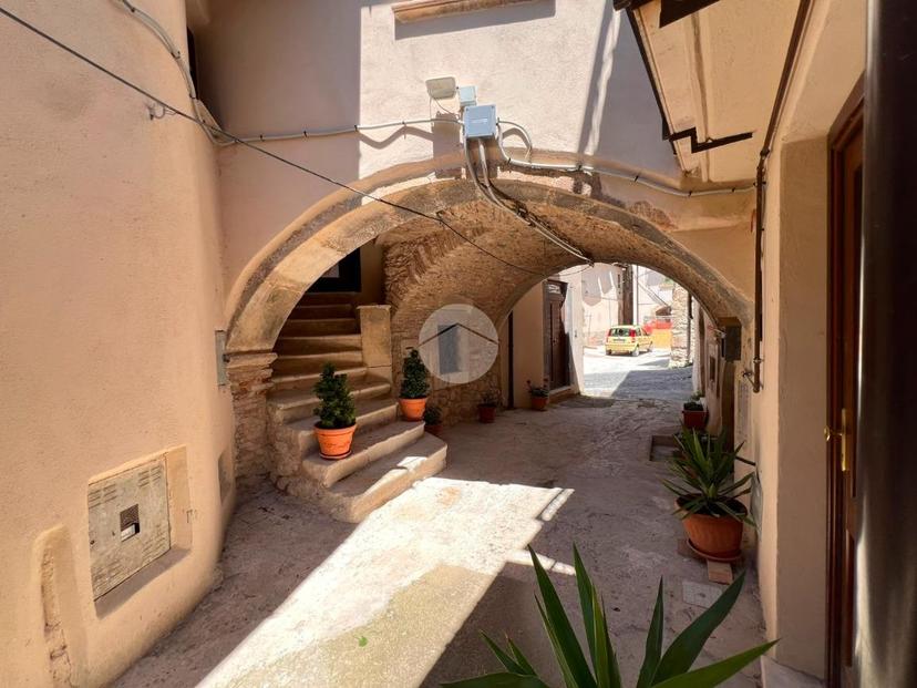 Casa indipendente in Via San Giovanni, San Demetrio ne' Vestini — foto 4 di 5