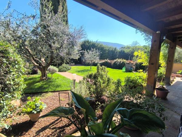 Villa in Strada Comunale di Capodacqua, Foligno — foto 4 di 5