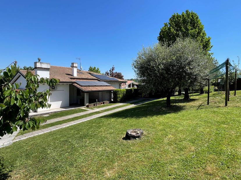Villa bifamiliare, Conegliano — foto 2 di 5