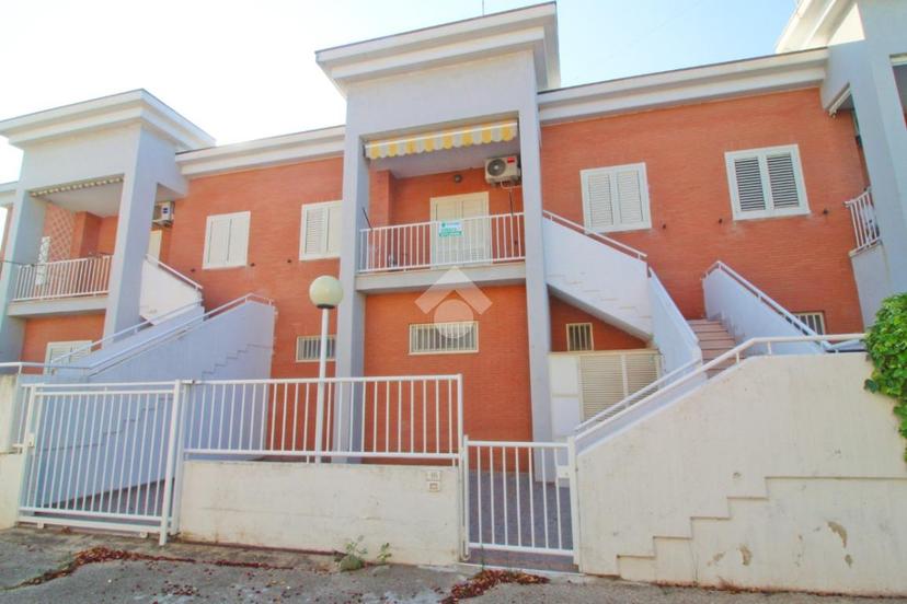 Villa a schiera in Via delle Gardenie 32 32, Campomarino — foto 4 di 5