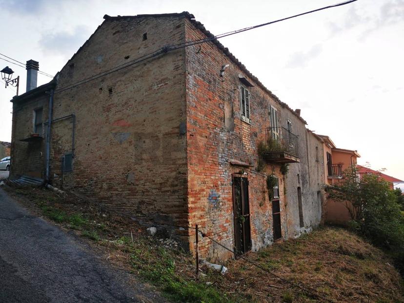Trilocale, Bucchianico — foto 4 di 5