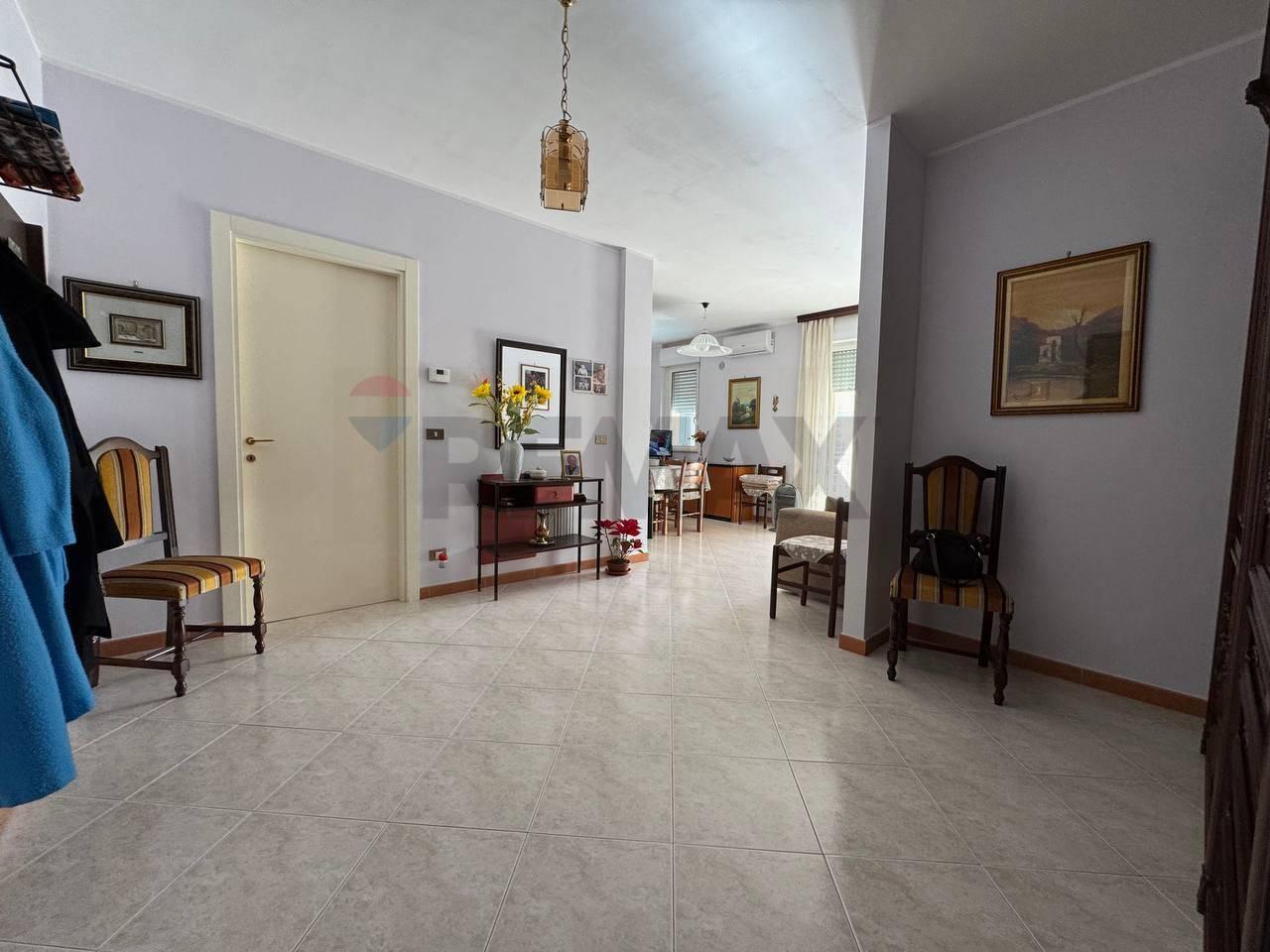 Bilocale in Via Giuseppe Tatarella 27, Valenzano