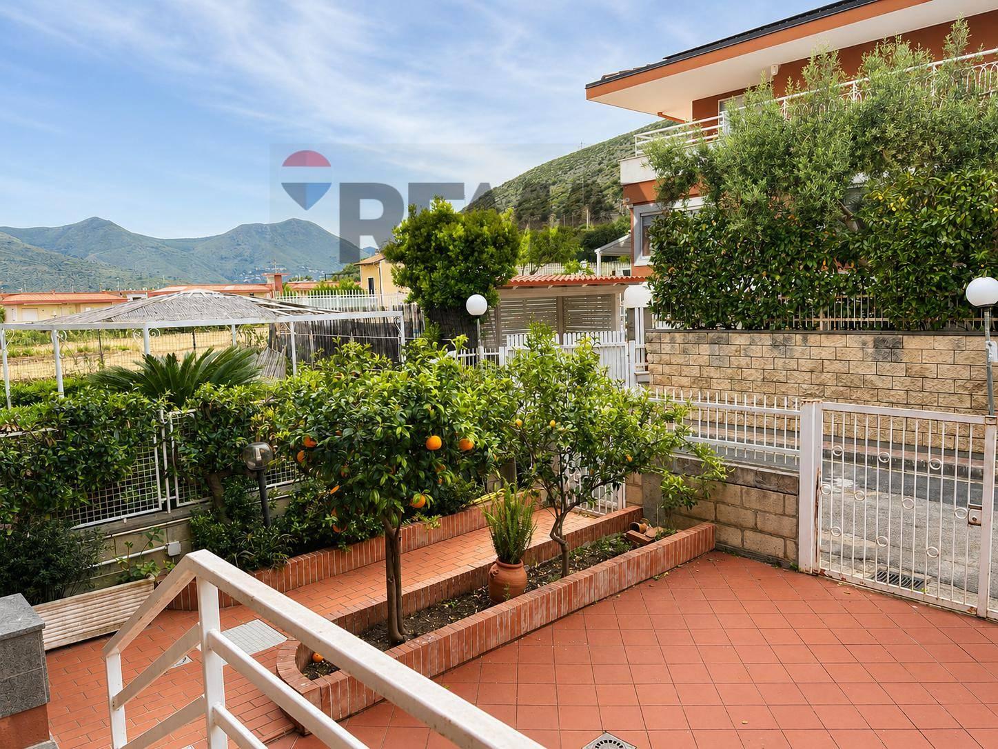 Villa a schiera in Via Cicerone Tullio Snc, Formia