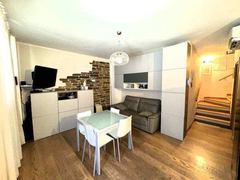 Casa indipendente in P.Zza Gaslini Snc, Porto San Giorgio — foto 3 di 5