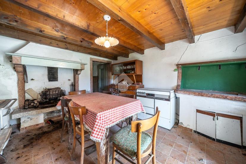 Rustico in Contrada Valleni, Roverè Veronese — foto 4 di 5