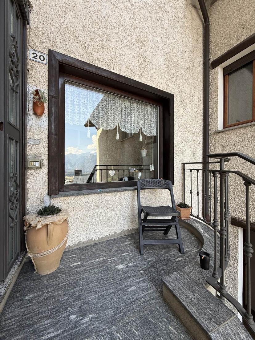 Casa indipendente in Via Gasperoni, Gordona — foto 2 di 5