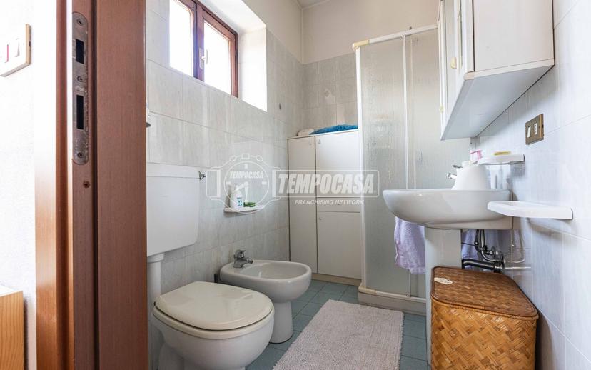 Trilocale in Via Roma 4, Monguzzo — foto 2 di 5