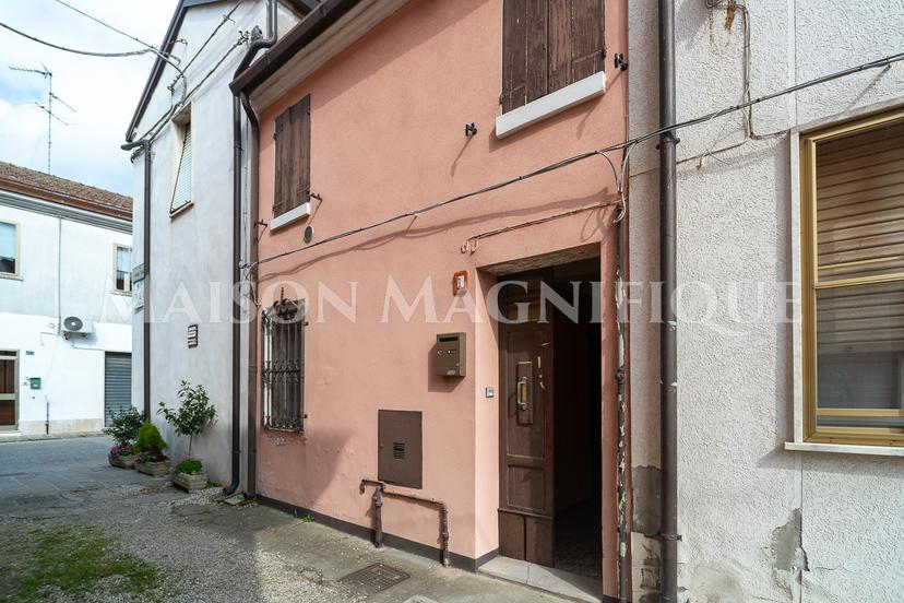 Bilocale in Via Vicolo Ticino, Lagosanto — foto 3 di 5