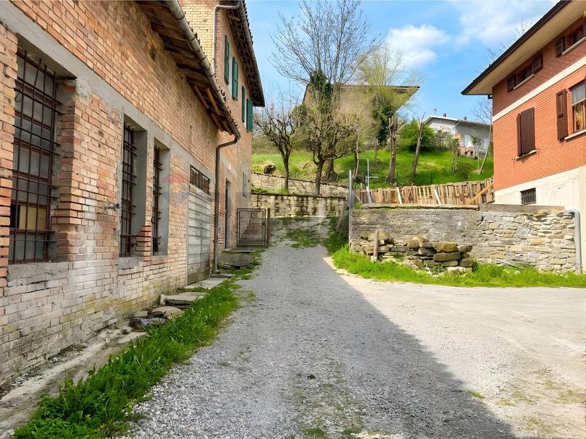 Casa indipendente in Strada Provinciale 17, Loc Vignetta 12, Neviano degli Arduini — foto 3 di 5
