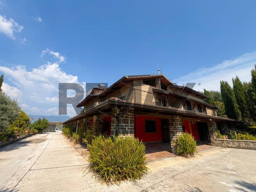 Villa in Via Moleta 09, Alvignano — foto 2 di 5