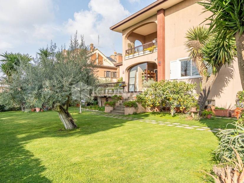 Casa indipendente in Via Divino Amore S.N.C., Marino — foto 4 di 5