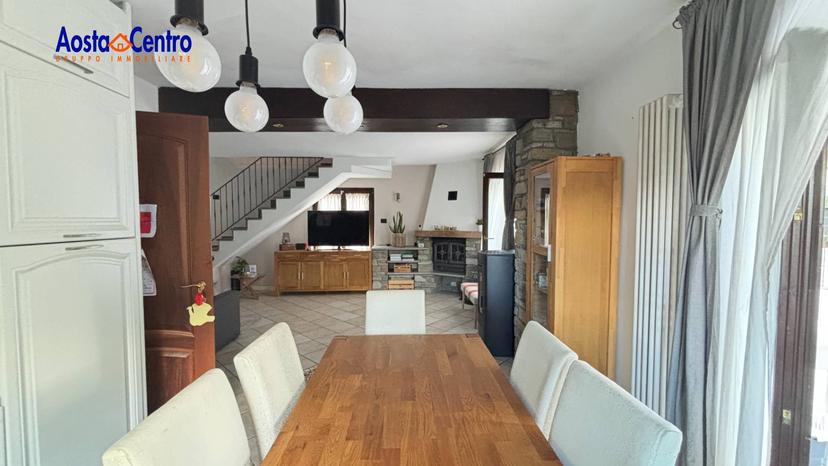 Quadrilocale in Località Plan De Chateaux 1/d, Gignod — foto 4 di 5