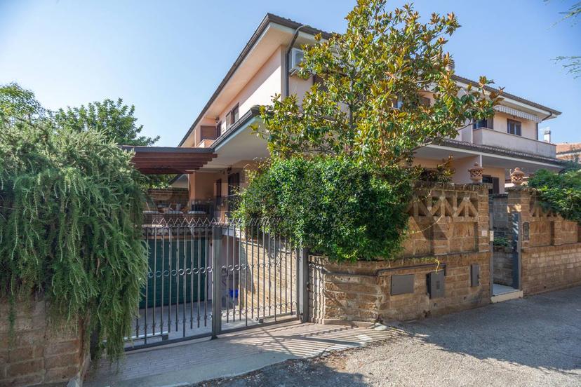 Villa a schiera in Via Torre 89, Torrevecchia Teatina — foto 2 di 5