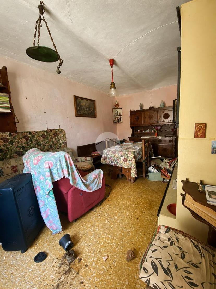 Casa indipendente in Via Motta 8, Castelletto Merli — foto 2 di 5