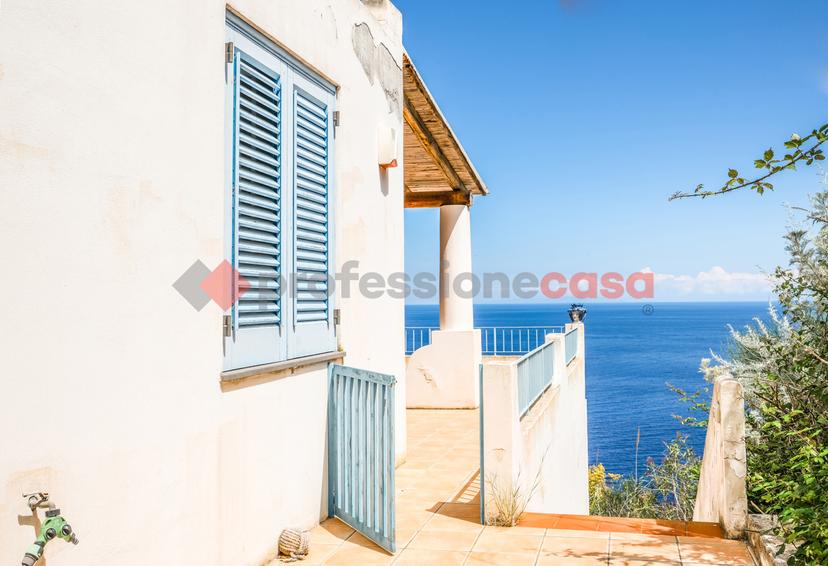 Casa indipendente in Contrada Cappero Snc, Lipari — foto 2 di 5