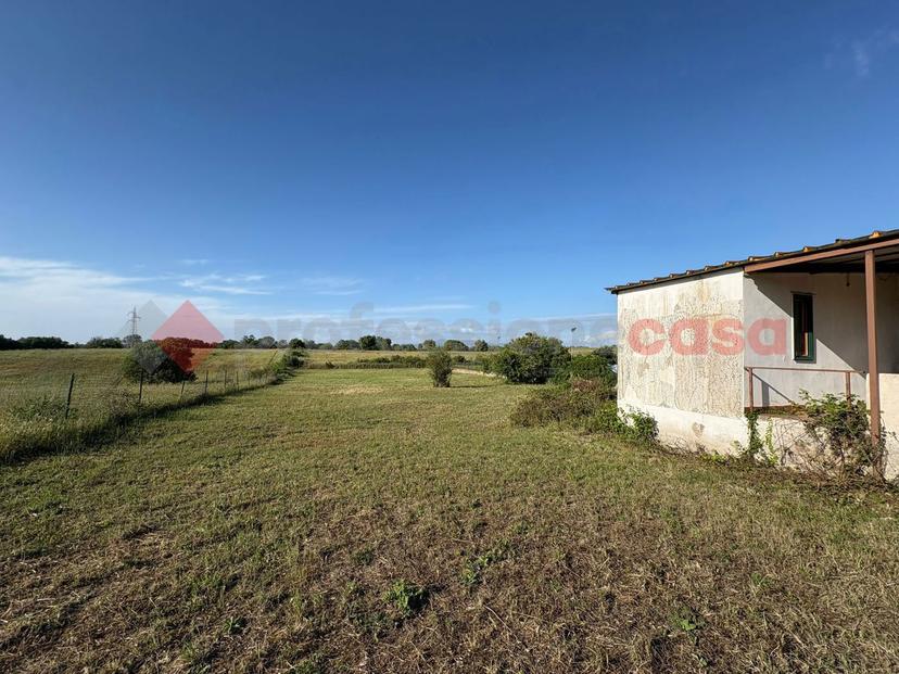 Rustico in Via Adda 58, Aprilia — foto 4 di 5