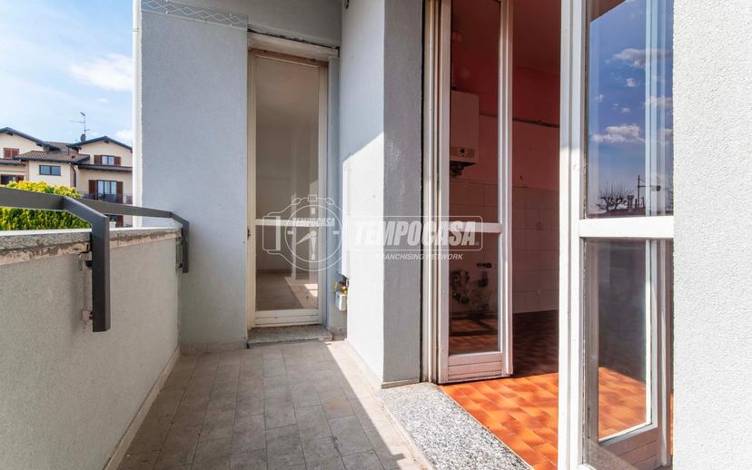 Trilocale in Via Cervino 25, Gorla Maggiore — foto 5 di 5