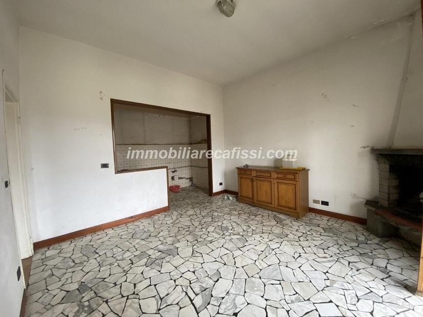 Appartamento in a Vittorio Emanuele II 34, Poggio a Caiano — foto 3 di 5
