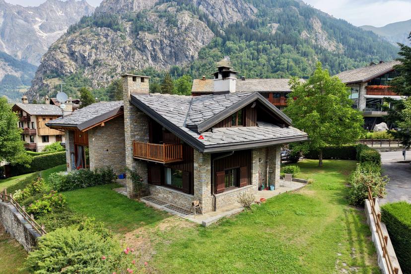 Porzione di villa in Strada Grand Ru 2/B, Courmayeur — foto 5 di 5