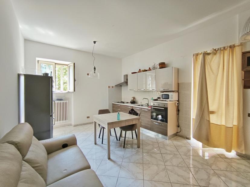 Trilocale in Via Felice De Stefano 41, Solofra — foto 4 di 5