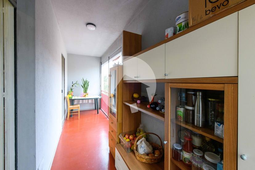 Trilocale in Via Zambonini, Reggio nell'Emilia — foto 3 di 5