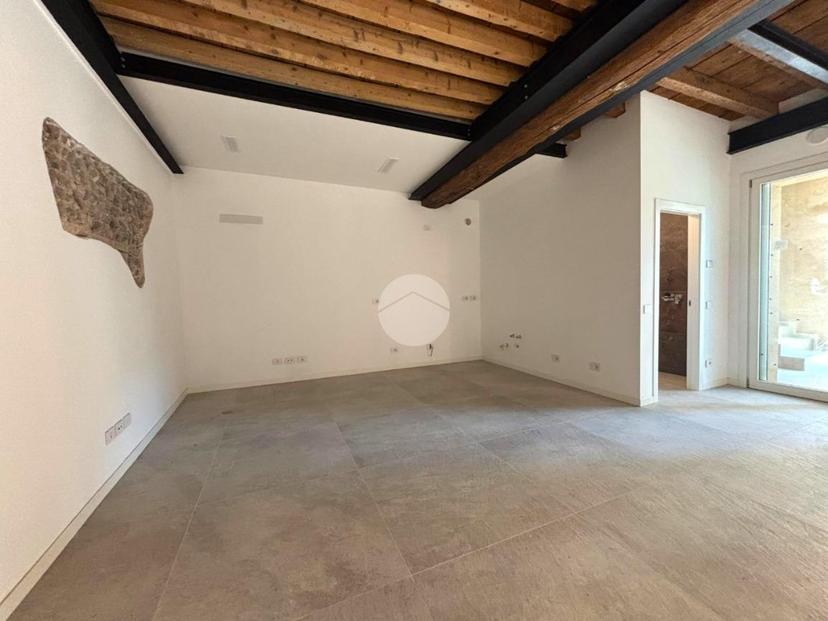 Trilocale in Via Bartolomeo Colleoni 21, Romano di Lombardia — foto 5 di 5