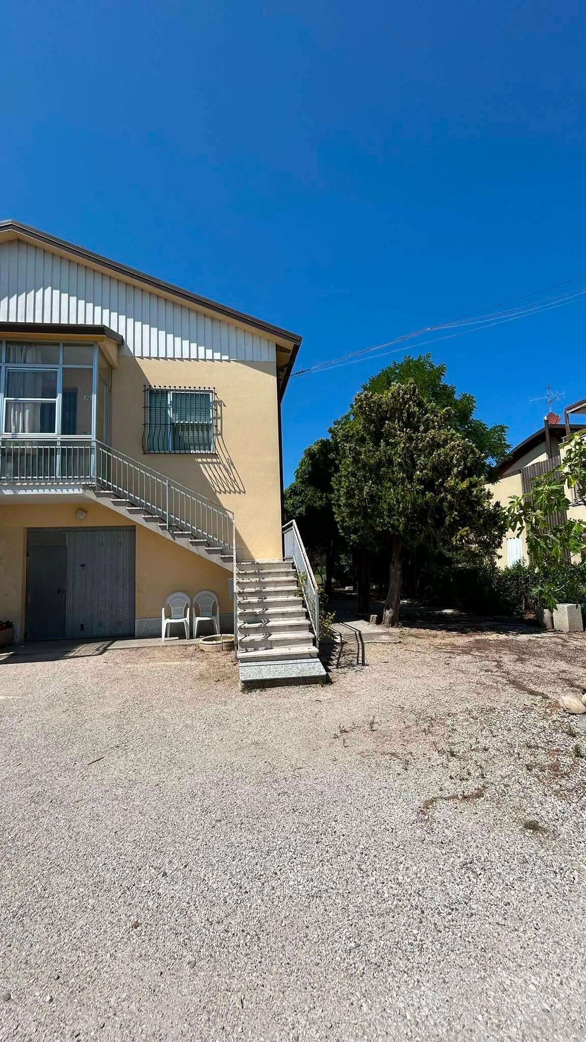 Villa a schiera, Santarcangelo di Romagna