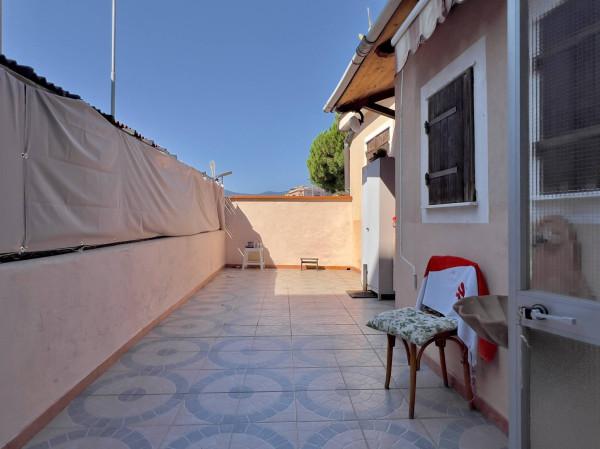 Trilocale in Via Aurelia, Vado Ligure — foto 3 di 5