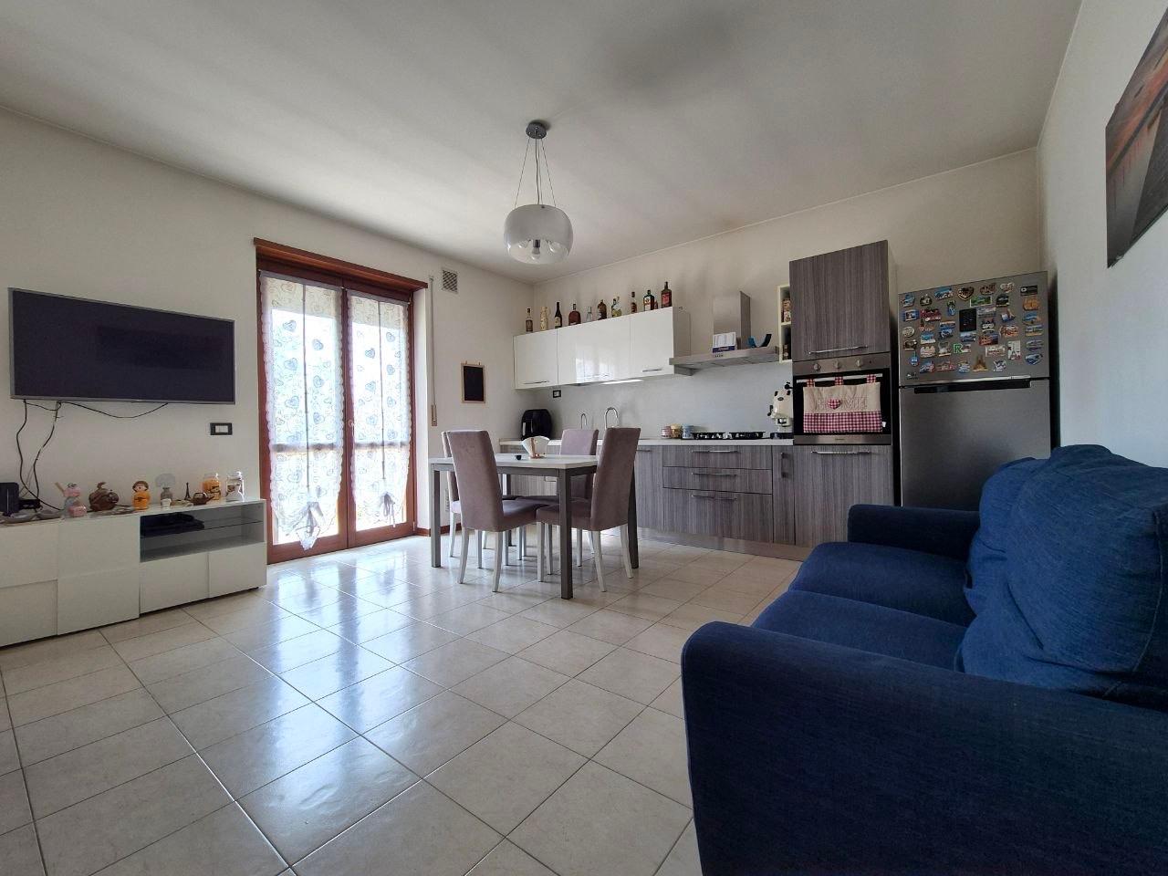 Bilocale in Via Brigata Sassari, Vigasio