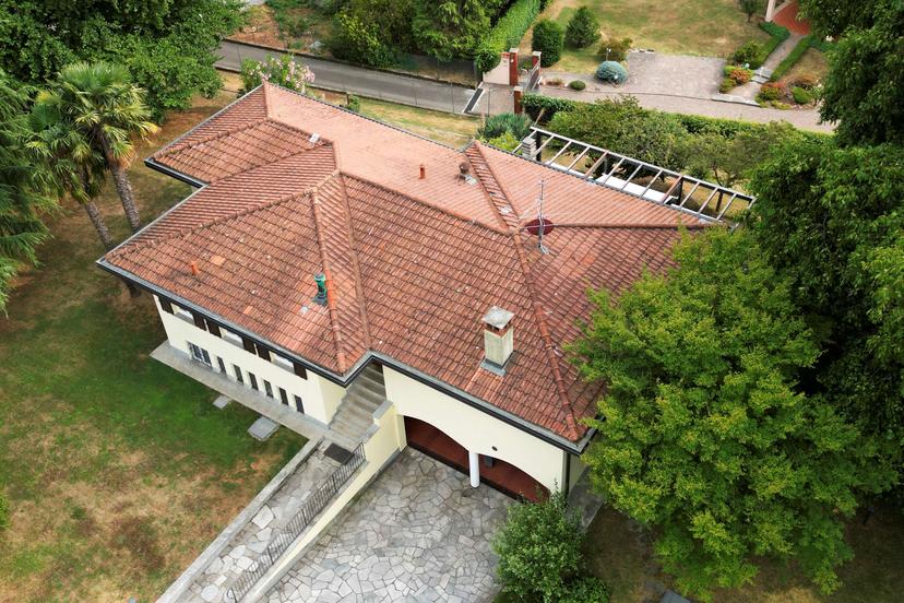 Villa unifamiliare, Barasso — foto 3 di 5