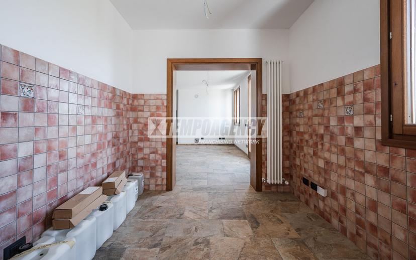Casa indipendente in Via Corniola-Grocci 1013, Serramazzoni — foto 2 di 5